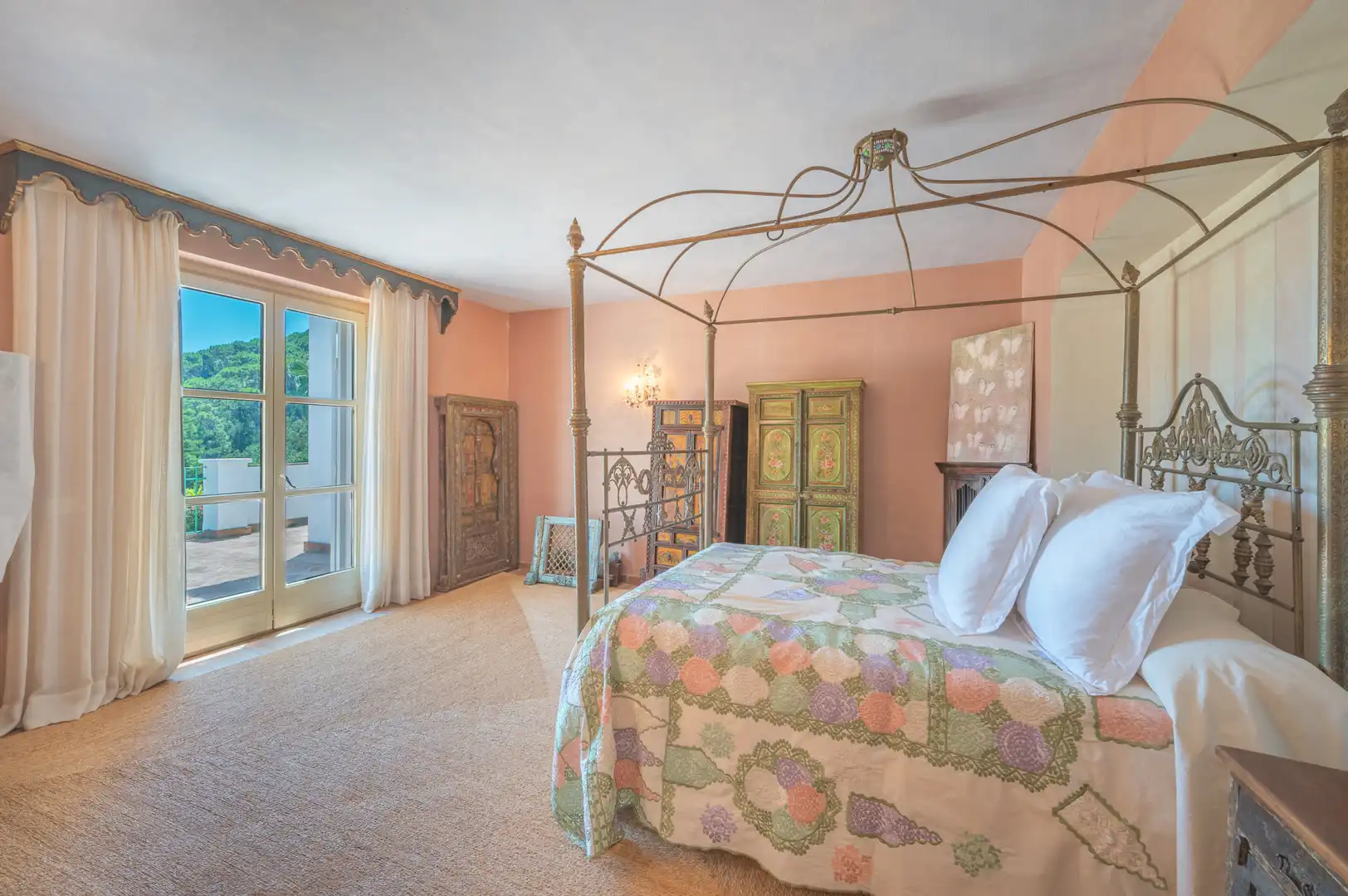 Dormitori de Casa o xalet en venda en Estepona amb Aire condicionat, Jardí privat i Terrassa