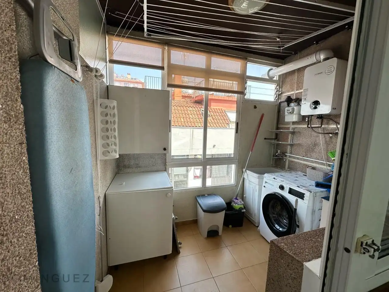 Kitchen of Flat for rent in Vigo   with Heating and Furnished