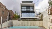 Exterior view of House or chalet for sale in Esplugues de Llobregat  with Air Conditioner, Heating and Private garden
