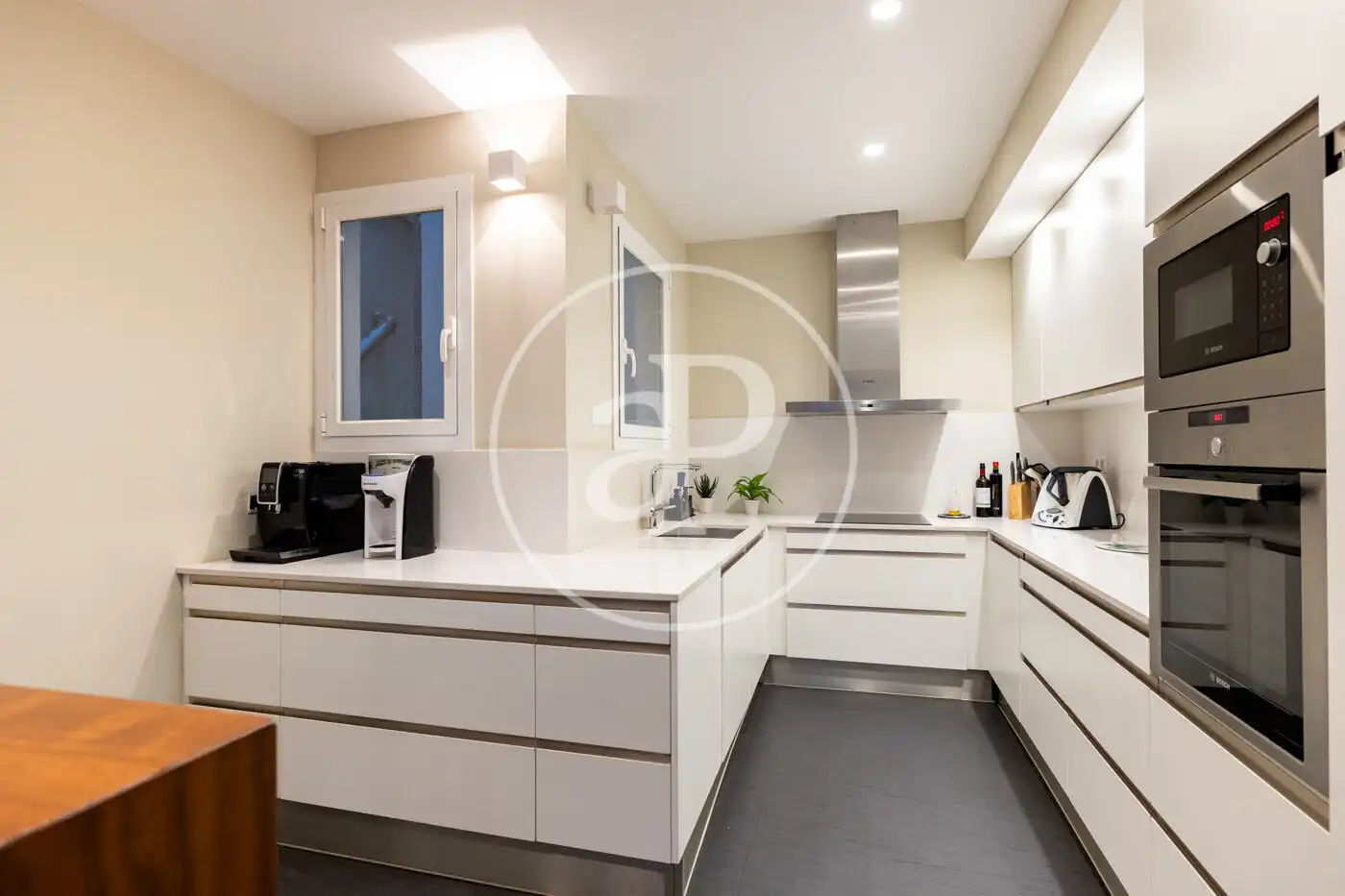 Piso con ascensor en venta en C. del Capitán Arenas, imagen 10