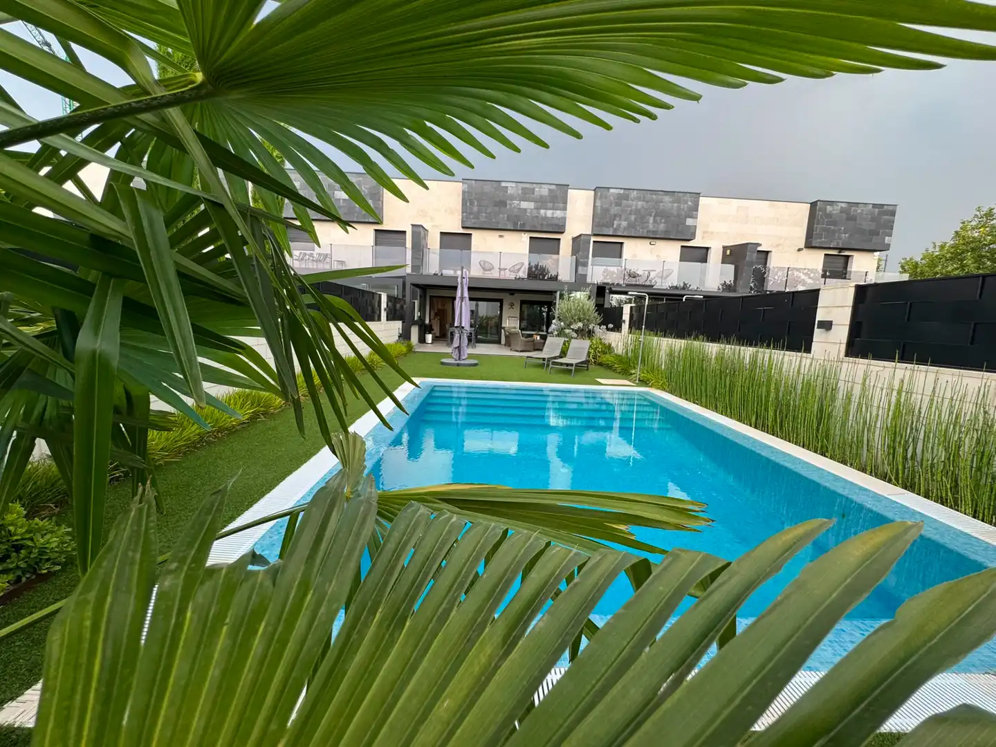 Piscina de Casa o xalet en venda en Boadilla del Monte amb Calefacció, Jardí privat i Terrassa