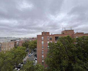 Exterior view of Flat for sale in  Madrid Capital  with Air Conditioner and Terrace