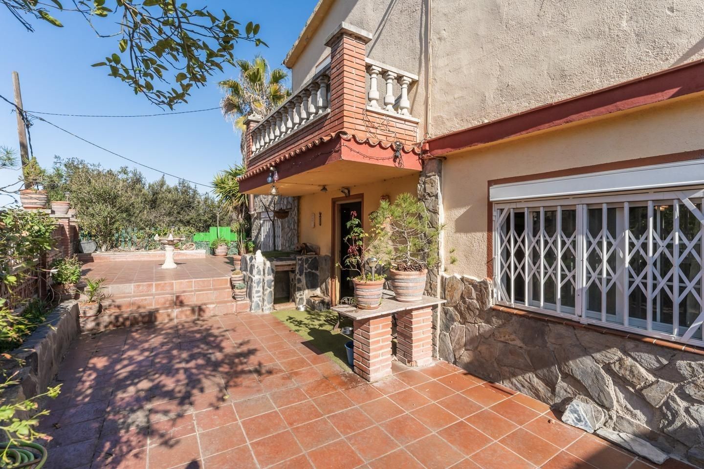 Exterior view of House or chalet for sale in Sant Fost de Campsentelles  with Heating, Private garden and Terrace