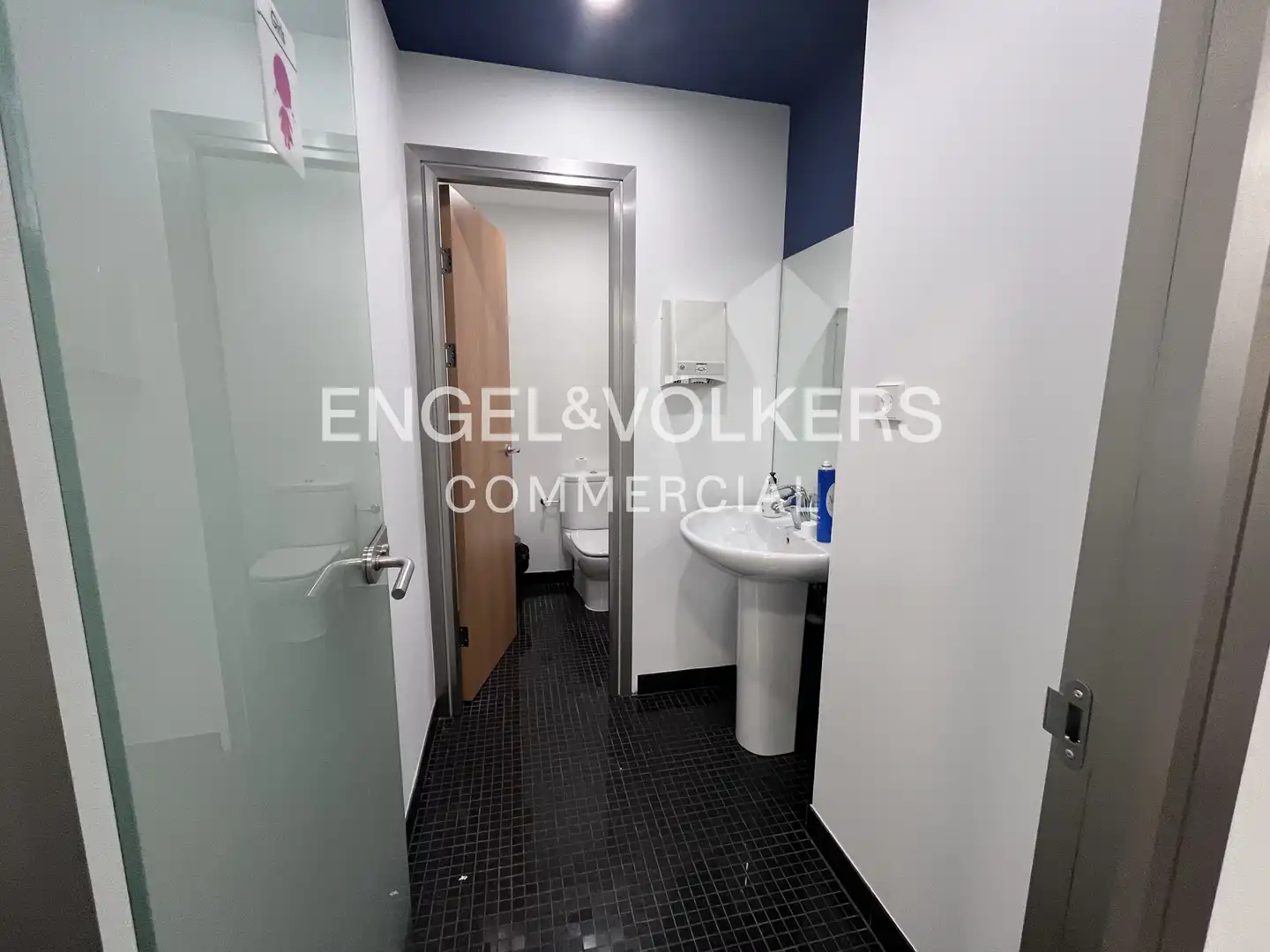 Business premises for sale in Montigalà - Sant Crist, imagen 38