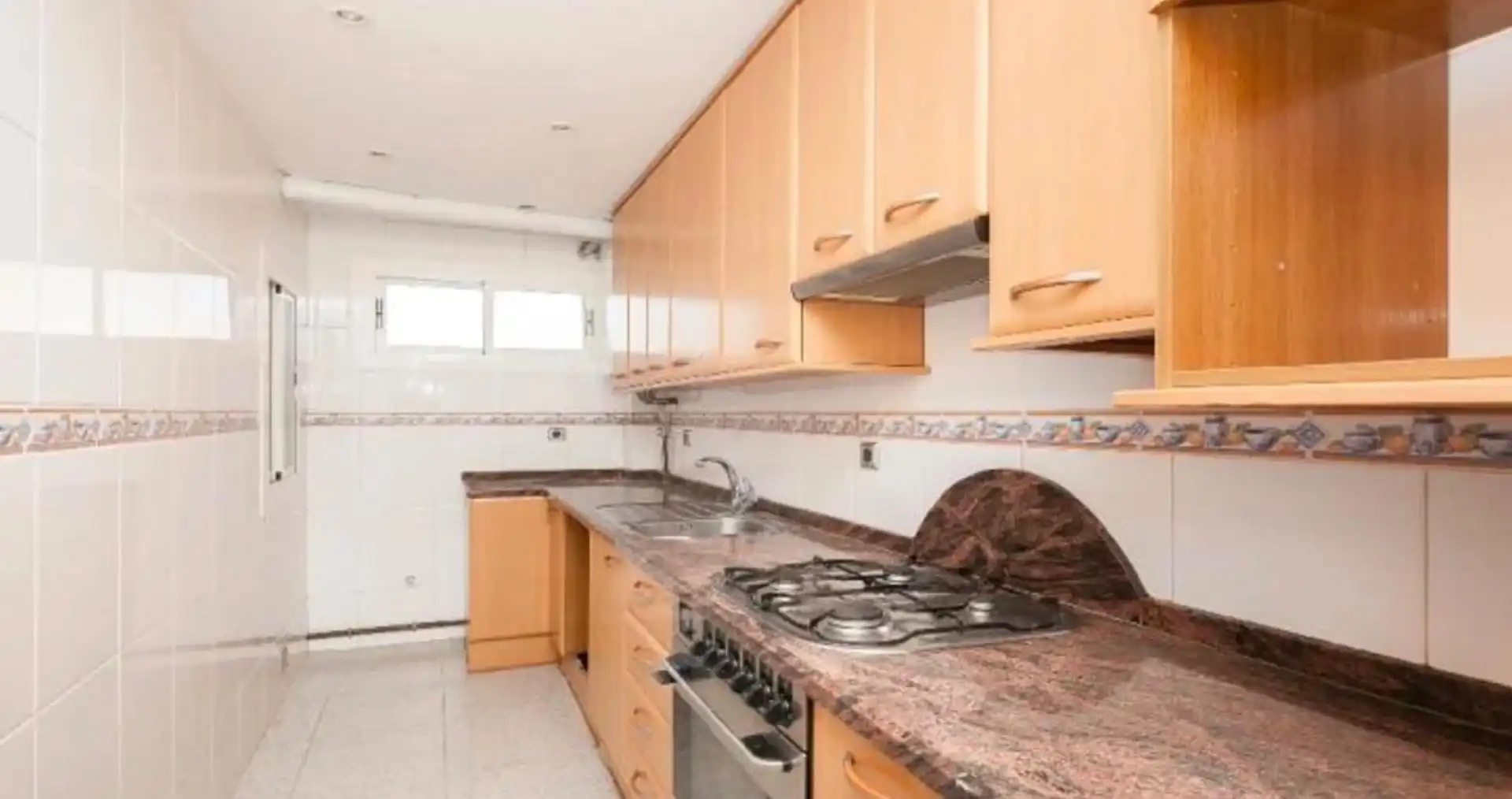 Kitchen of Flat for sale in Sabadell  with Balcony
