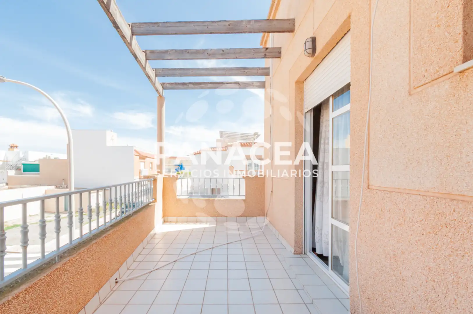 Terrace of Houses for sale in Roquetas de Mar  with Private garden, Furnished and Washing machine