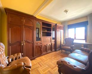 Living room of Flat for sale in Vitoria - Gasteiz  with Heating, Terrace and Storage room