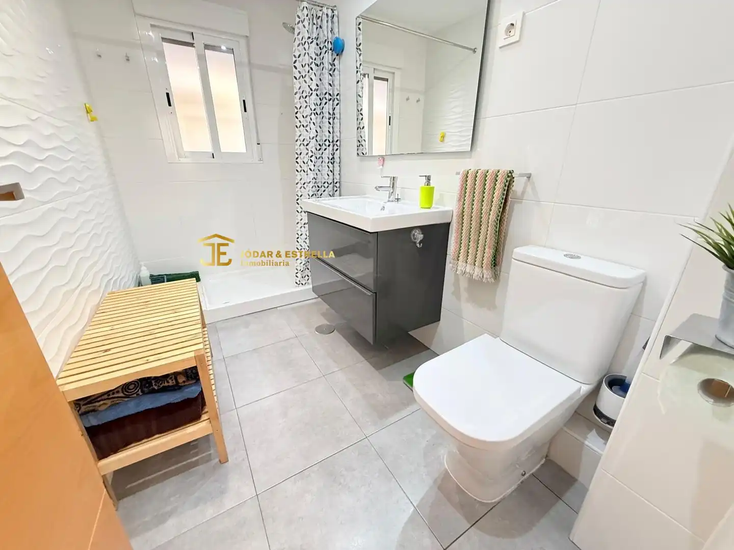 Baño de Piso en venta en Lorca con Aire acondicionado, Calefacción y Terraza