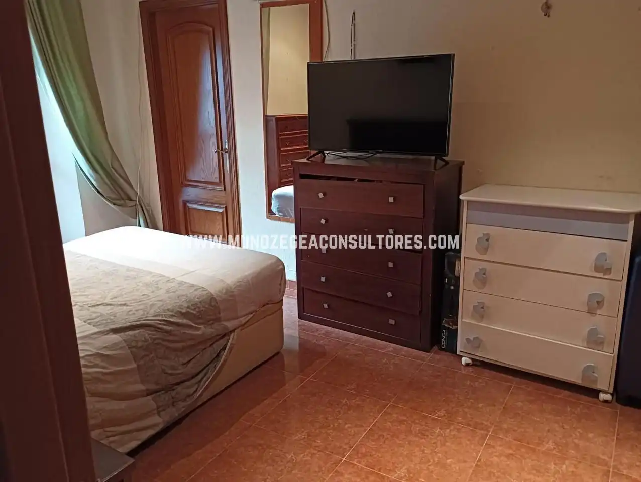 Schlafzimmer von Wohnung zum Verkauf in Lucena mit Klimaanlage, Terrasse und Abstellraum