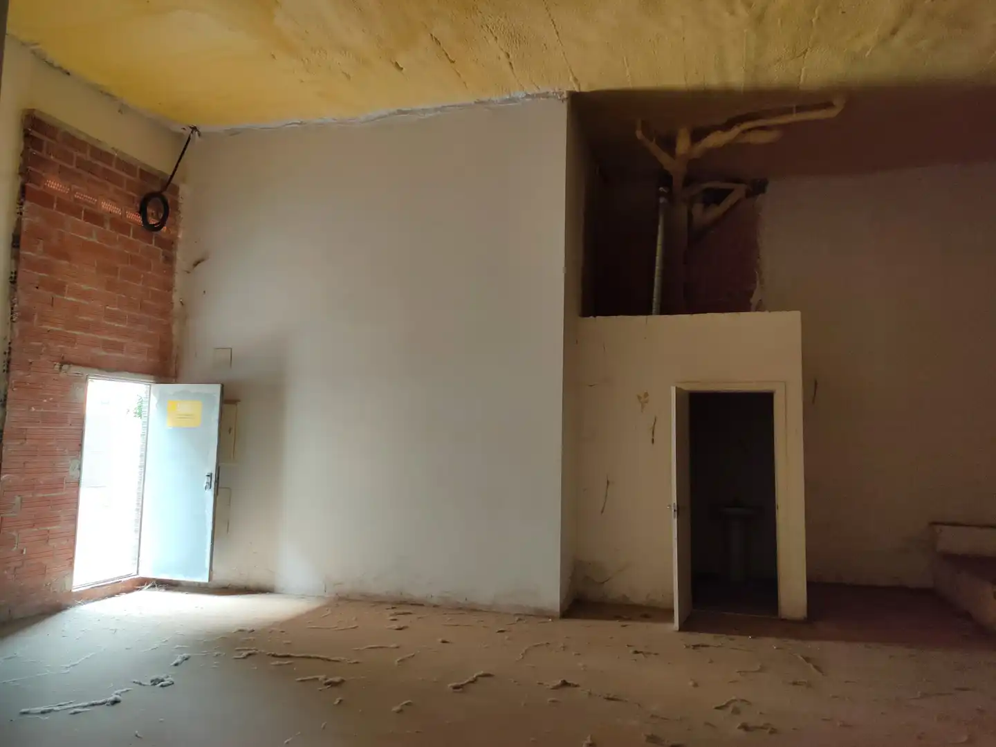 Business premises to rent in Carrer Miquel Martí i Pol, imagen 5