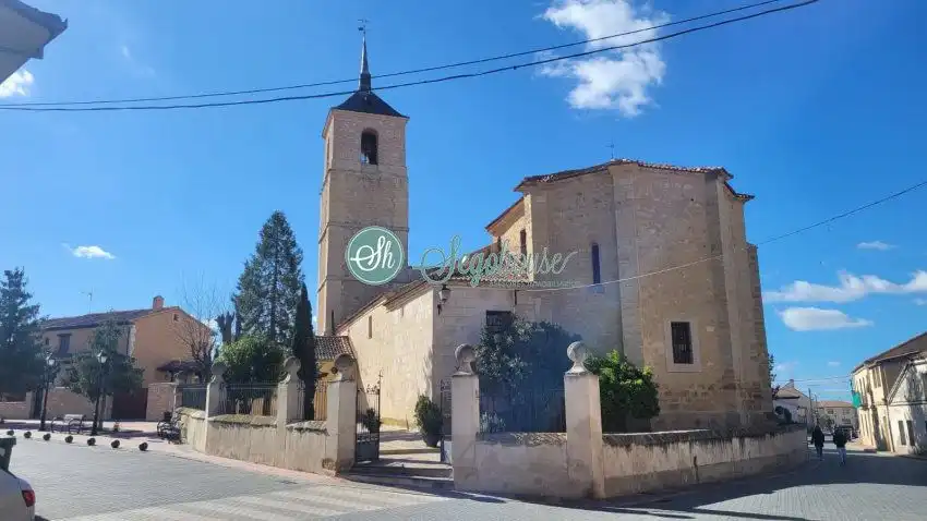 Vista exterior de Piso en venta en Cantimpalos con Calefacción