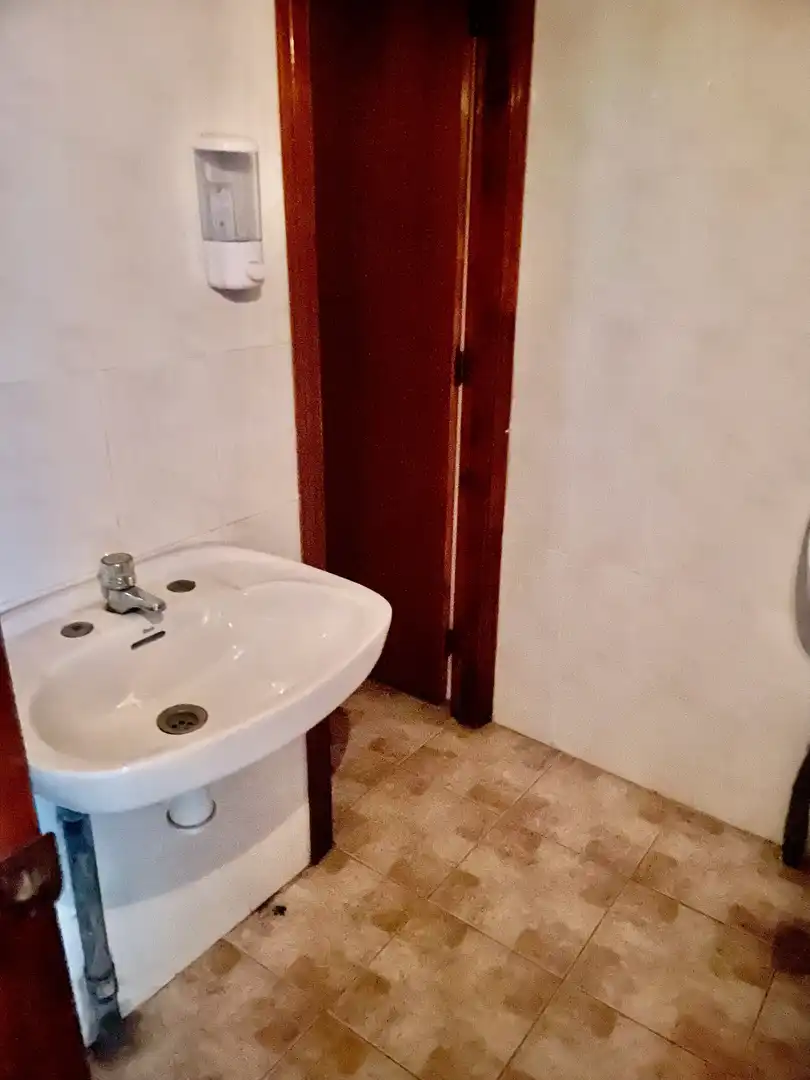 Business premises for sale in Carrer del Roser 104, imagen 11