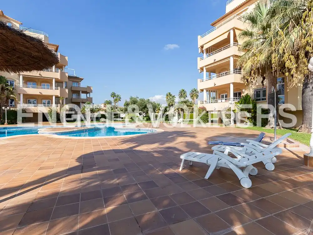 Attic for sale in Oliva Nova
