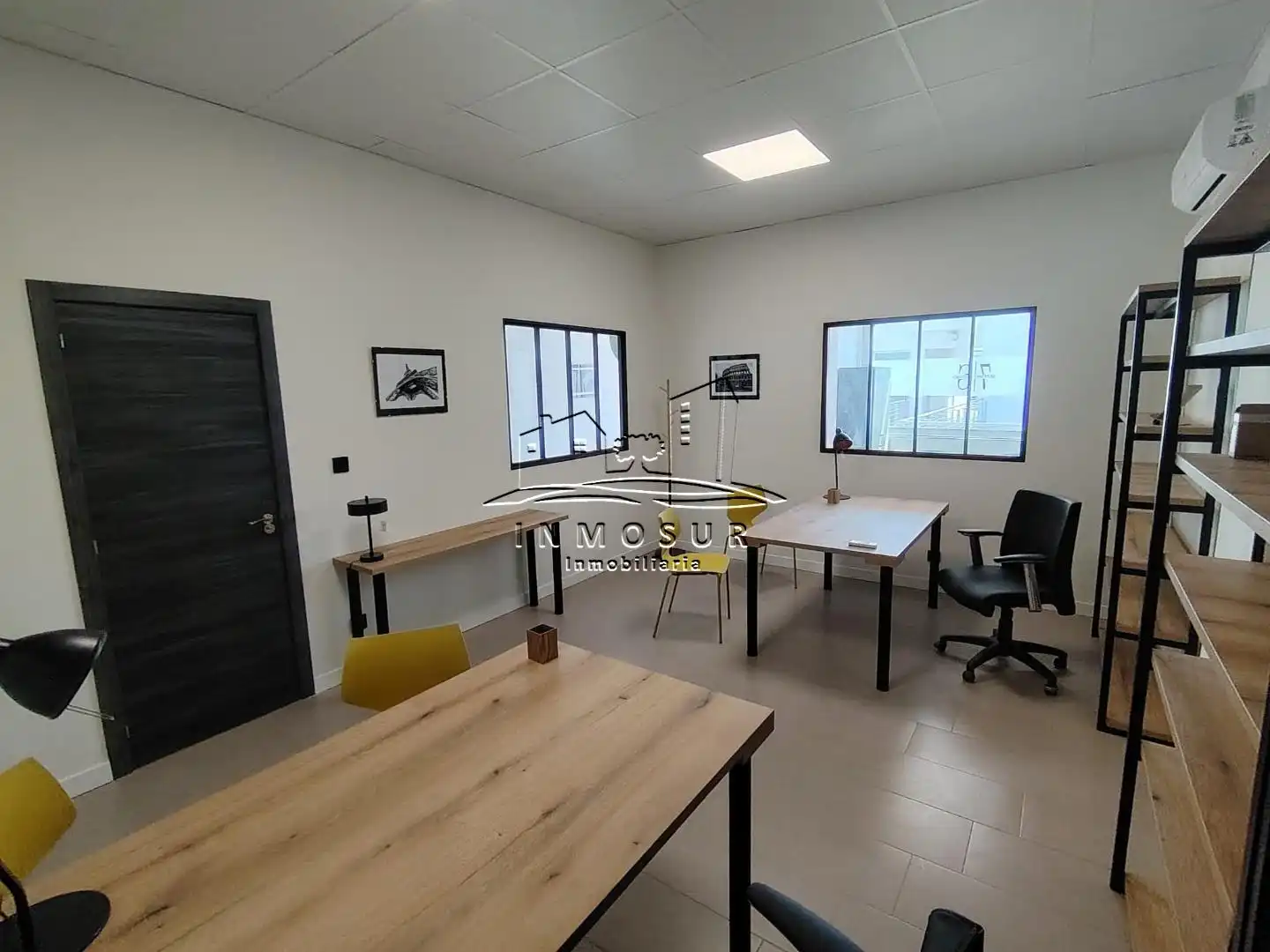 Oficina de alquiler en Lucena