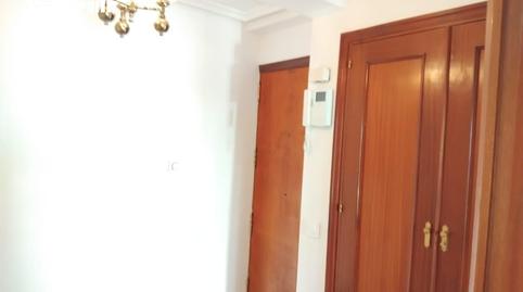 Foto 5 de Piso de alquiler en Calle Camarena, Aluche, Madrid