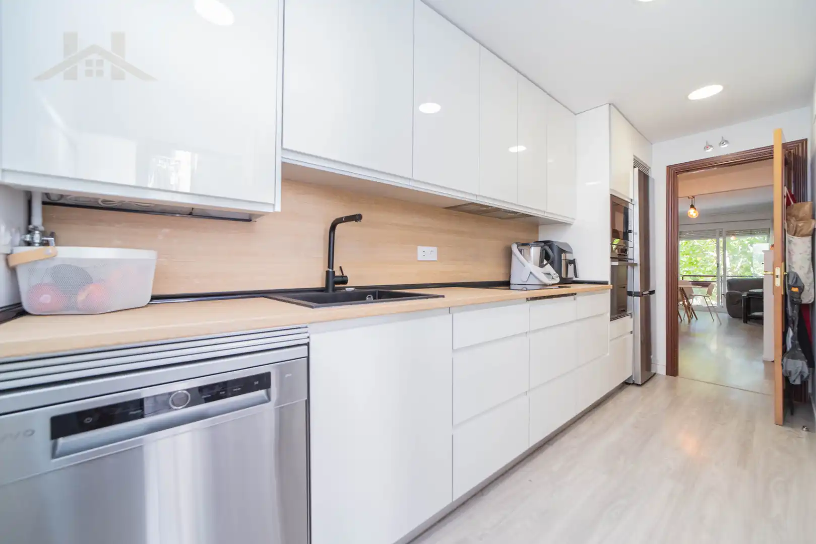 Kitchen of Flat for sale in Villanueva de la Cañada  with Air Conditioner, Heating and Storage room