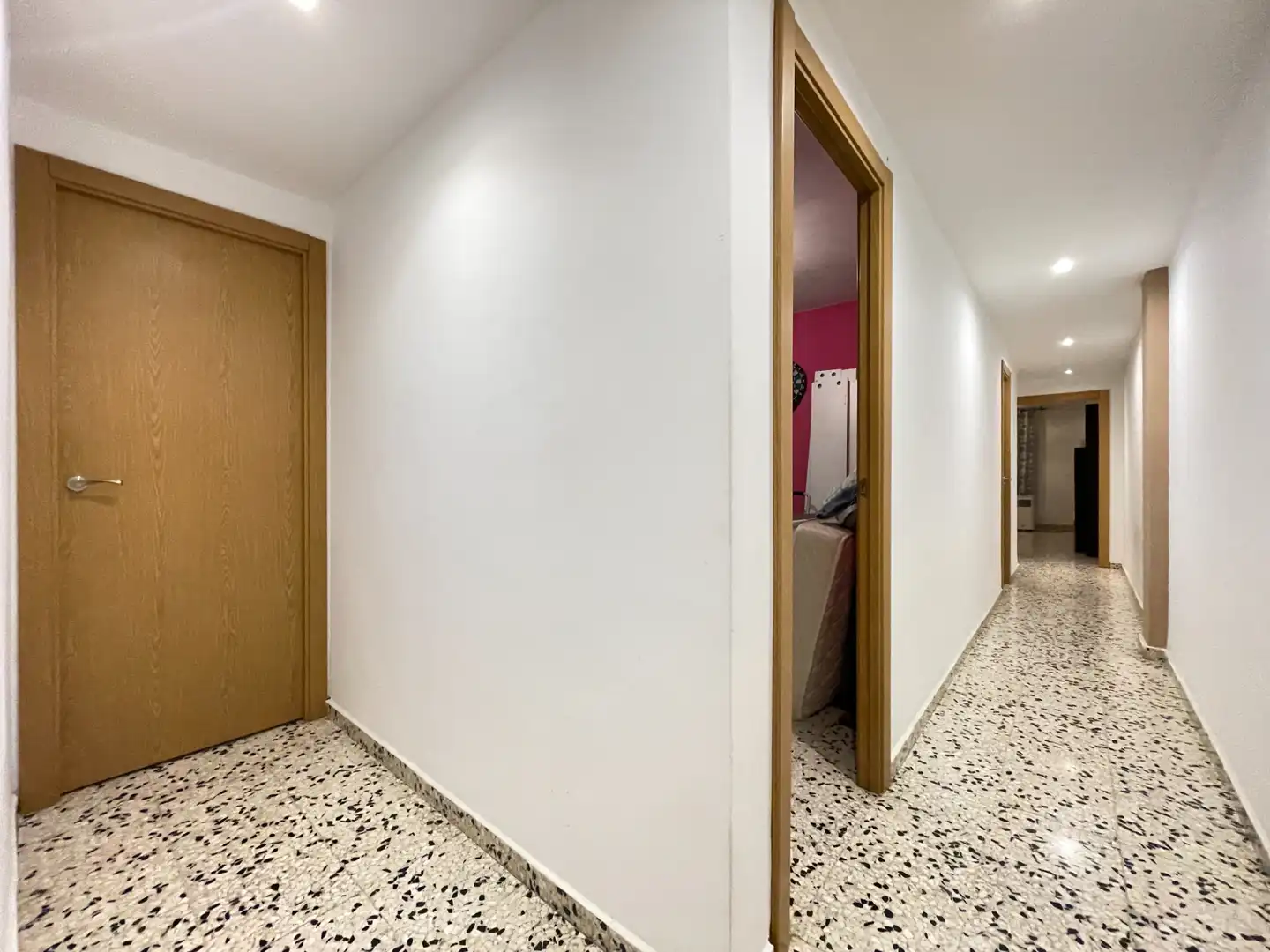 Wohnung zum Verkauf in Ejea de los Caballeros mit Terrasse, Abstellraum und Möbliert