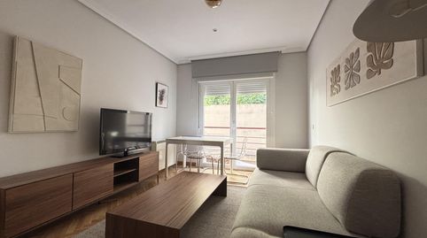 Foto 2 von Wohnung zur Miete in Calle Robledillo, Ríos Rosas - Nuevos Ministerios, Madrid Capital