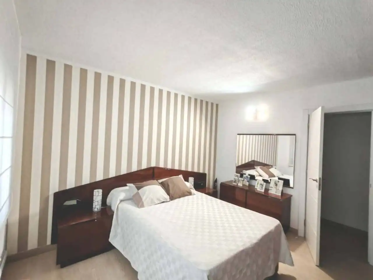 Schlafzimmer von Wohnung zum Verkauf in Badalona mit Klimaanlage, Heizung und Parkett
