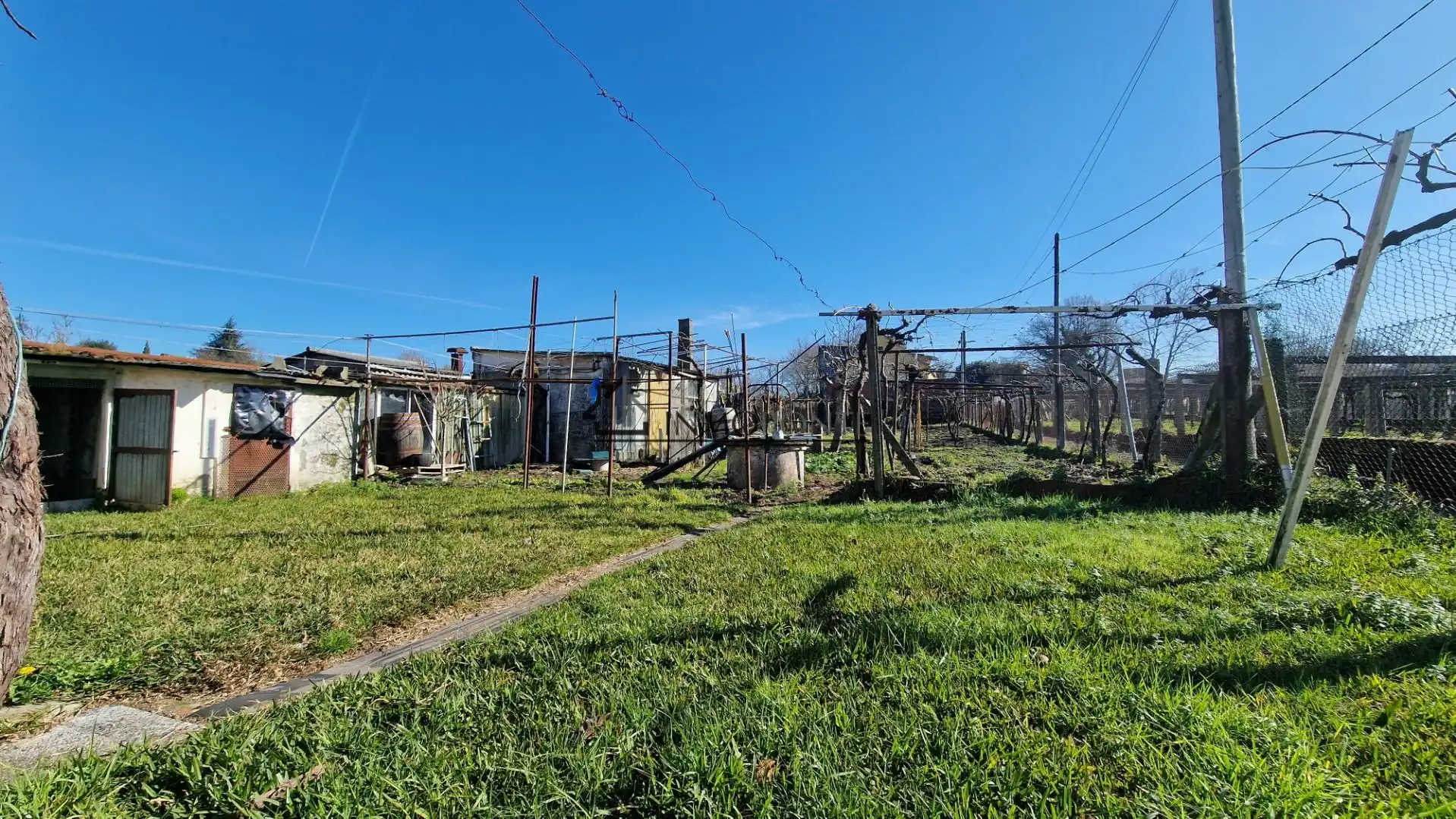 Casa o xalet en venda en Pontevedra Capital  amb Jardí privat