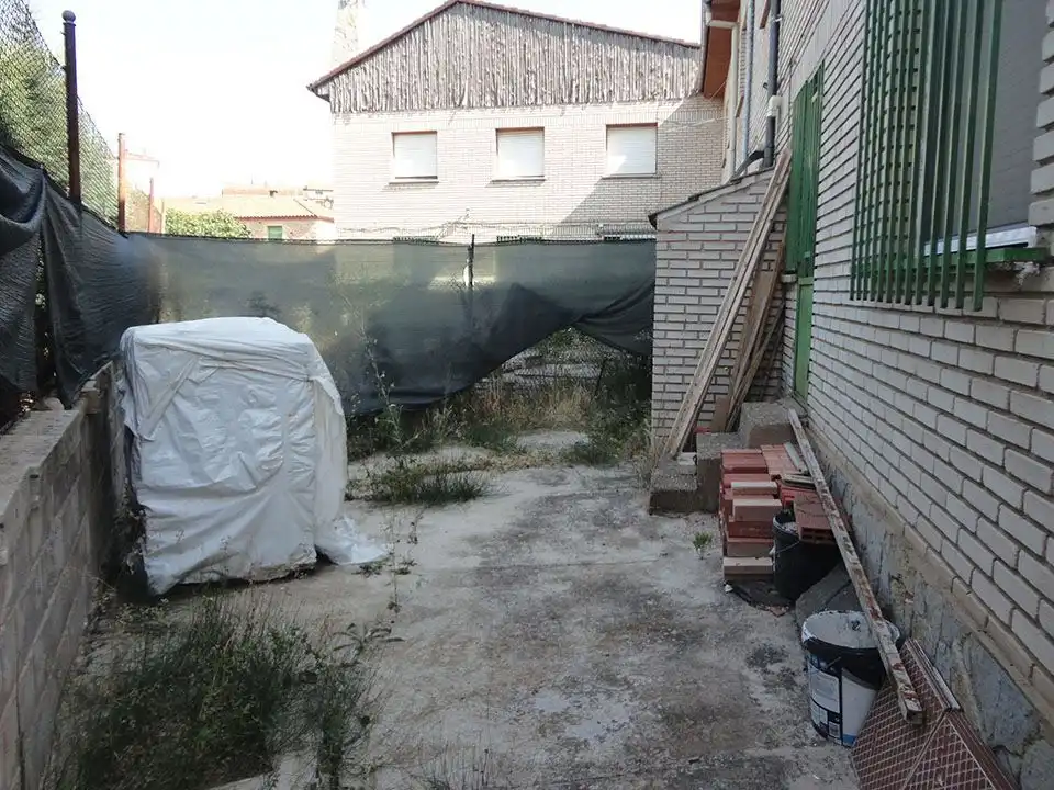 Casa o chalet en venta en Salas de los Infantes con Calefacción y Jardín privado