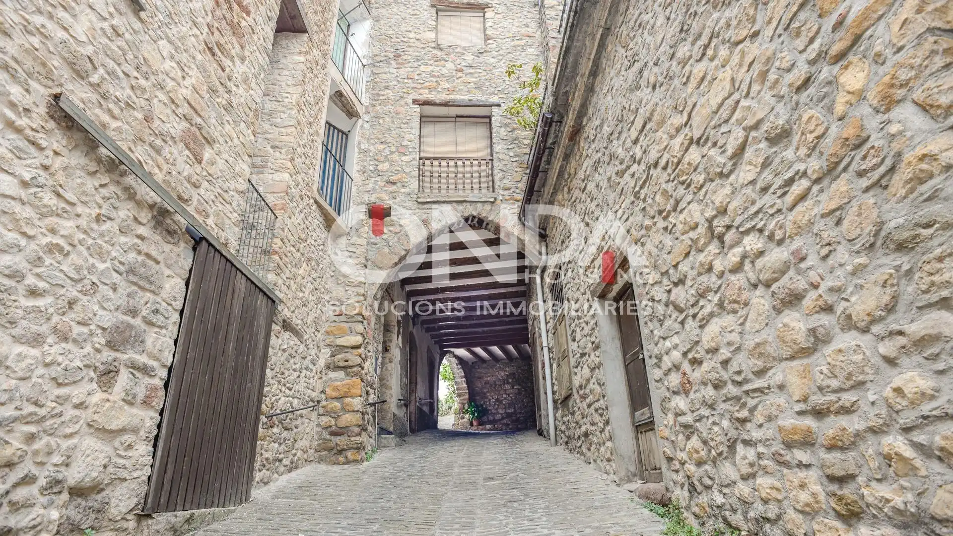 Exterior view of Country homes for sale in Arén