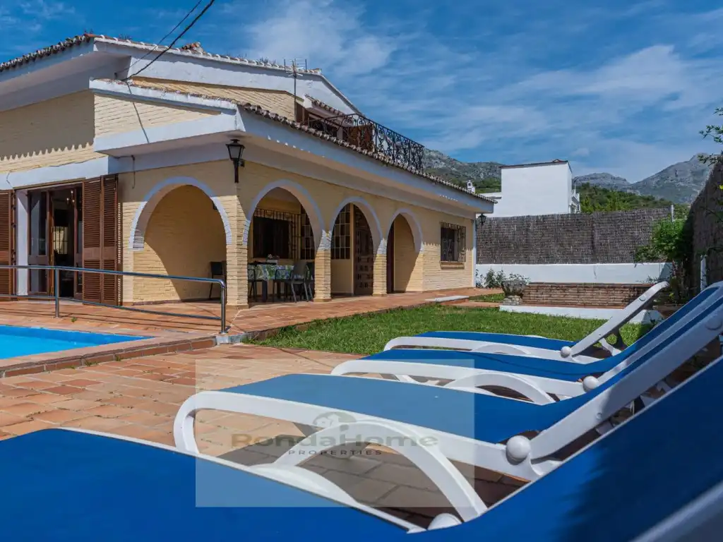 Casa o xalet en venda a Cortes de la Frontera