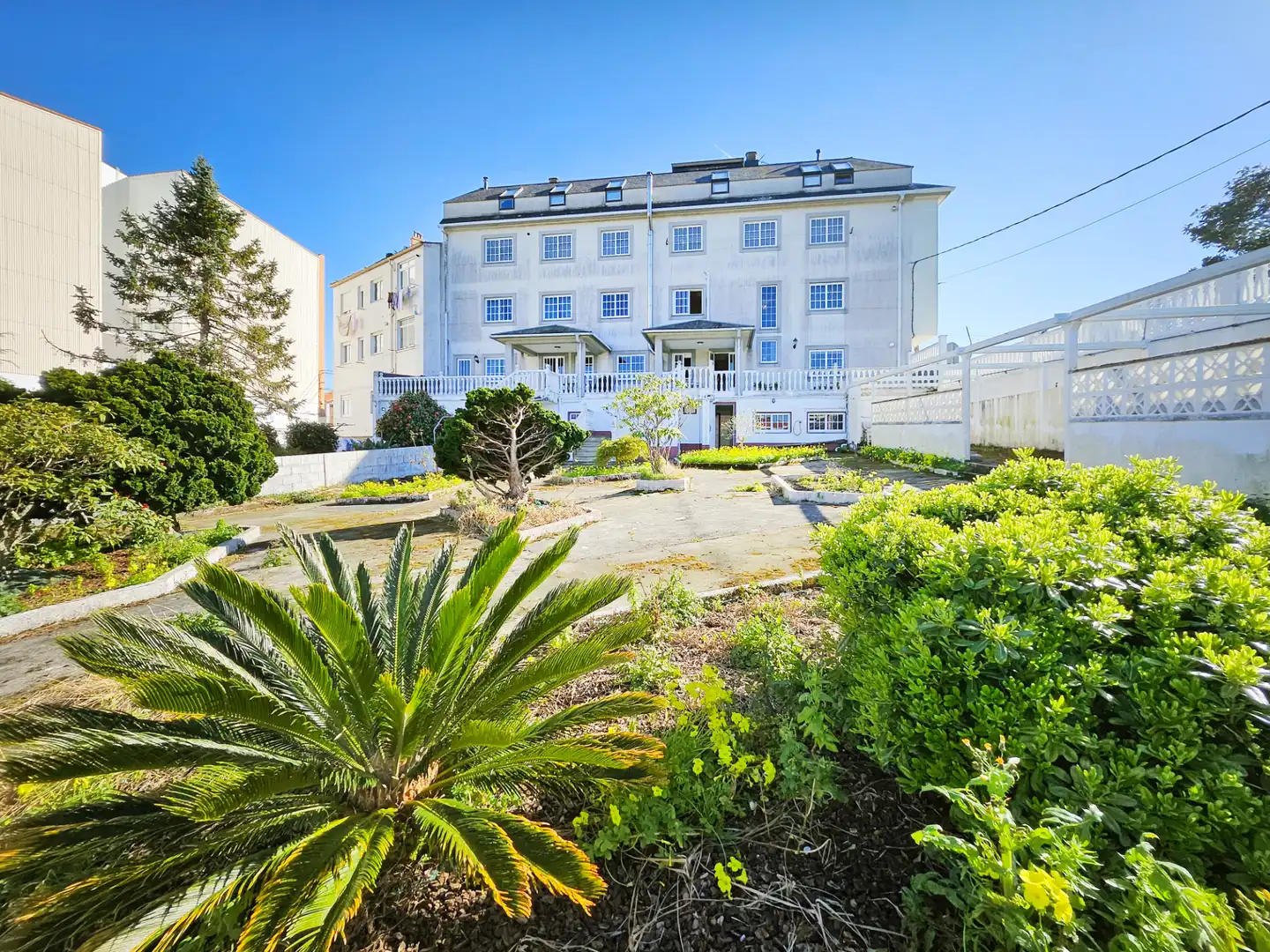 Vista exterior de Dúplex en venta en Mugardos con Calefacción, Jardín privado y Terraza