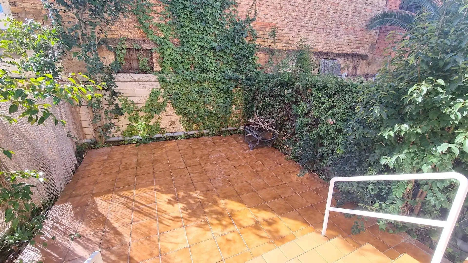 Terrasse von Einfamilien-Reihenhaus zum Verkauf in Villanueva de Gállego mit Terrasse
