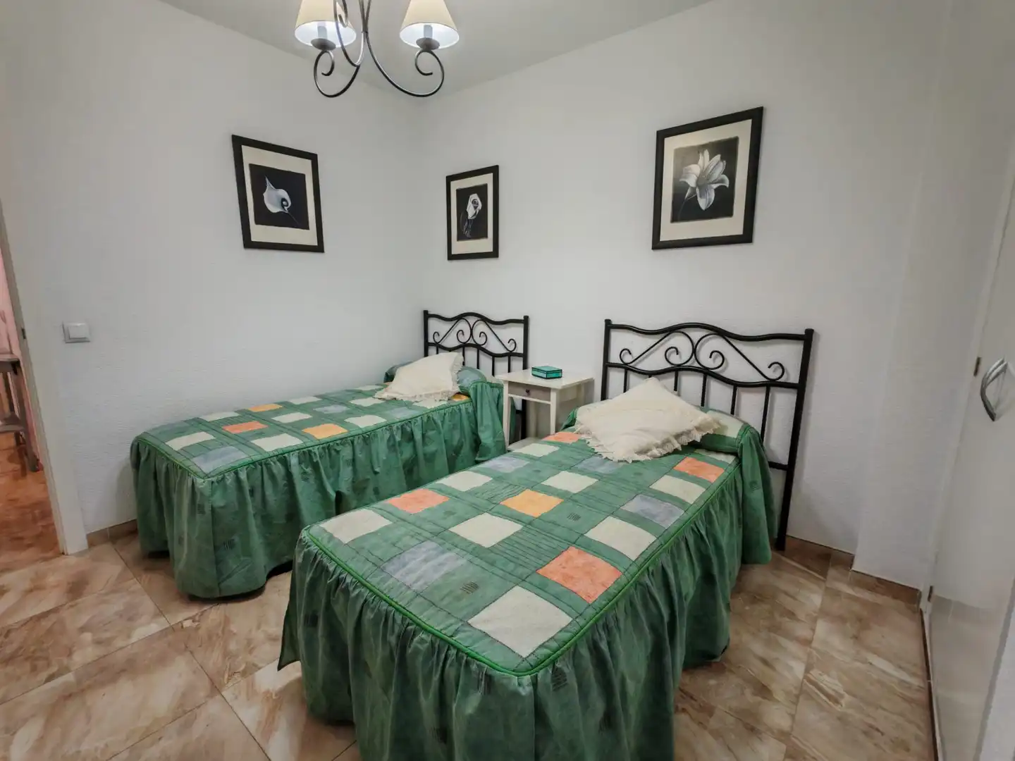 Wohnung zur Miete in Calle Nápoles, Sur - PAU 4