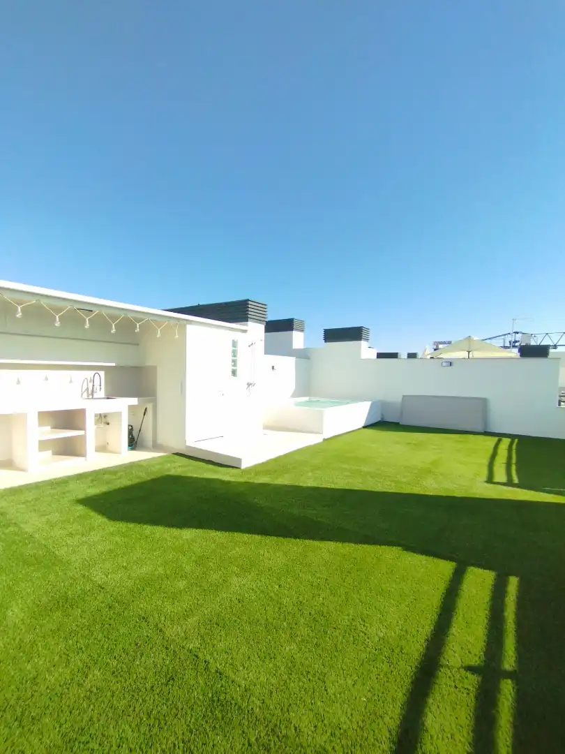 Terrace of Attic for rent in Granada  with Air Conditioner, Heating and Storage room