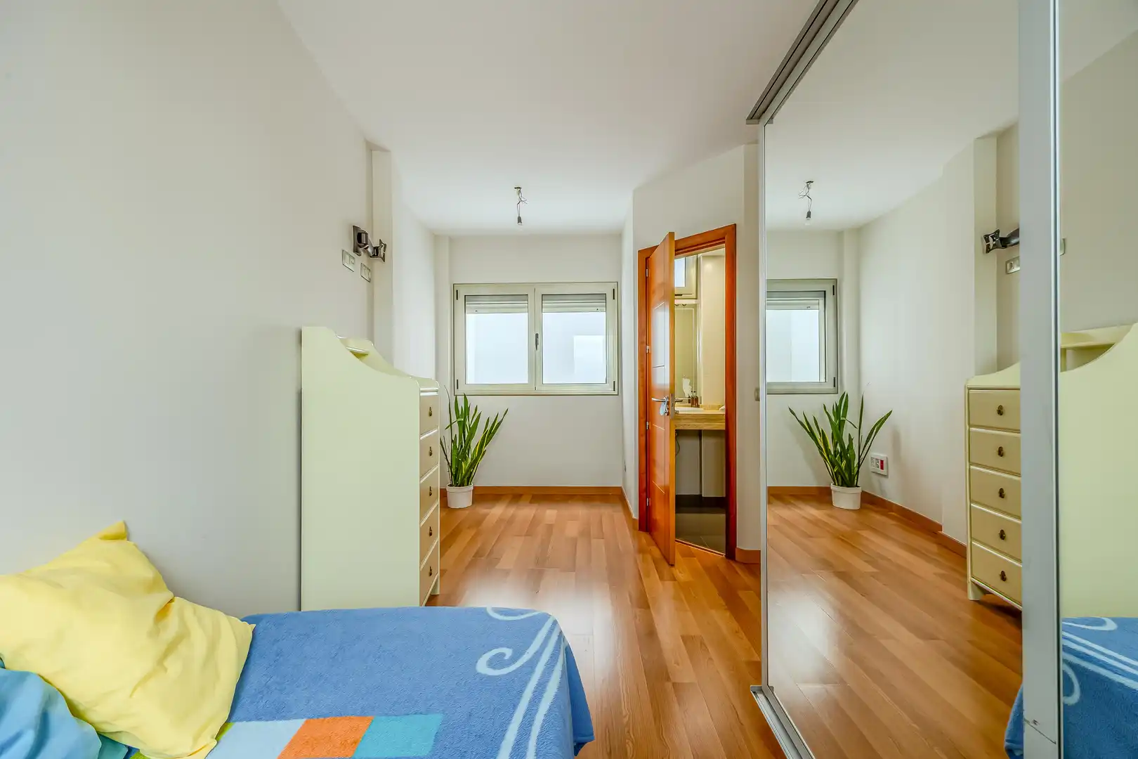Habitación de Casa o chalet en venta en Santa María de Guía de Gran Canaria con Terraza, Trastero y Balcón