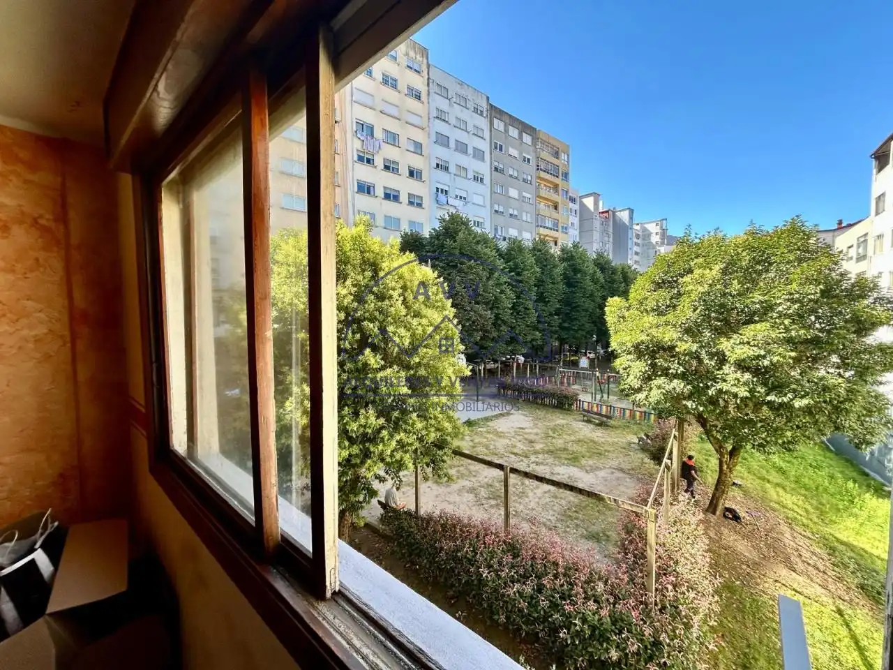 Vista exterior de Pis en venda en Vigo  amb Parquet, Traster i Moblat