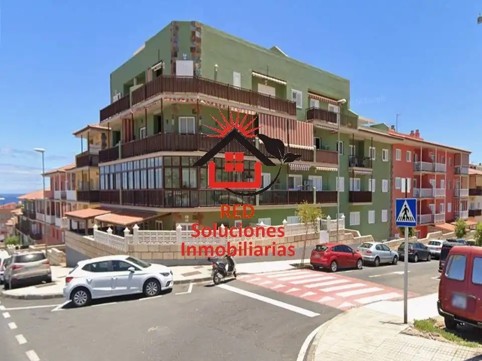 Flat with pool to rent in Chaxiraxi