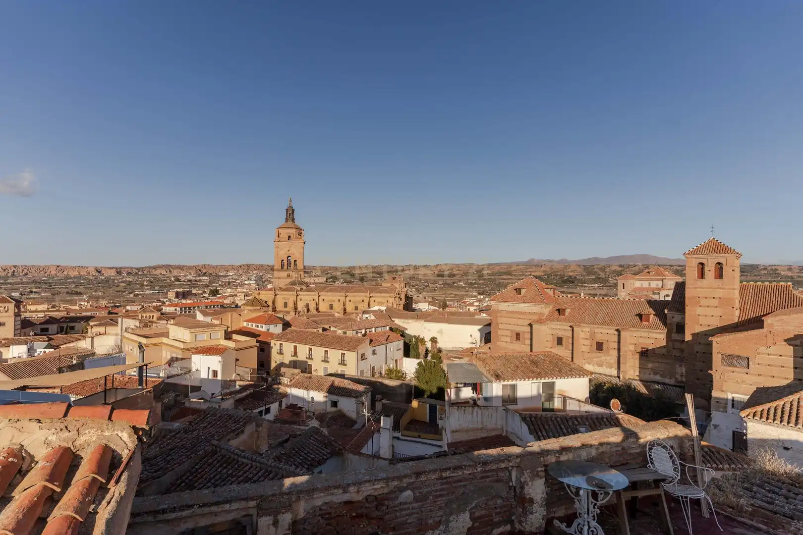 Vista exterior de Casa o xalet en venda en Guadix