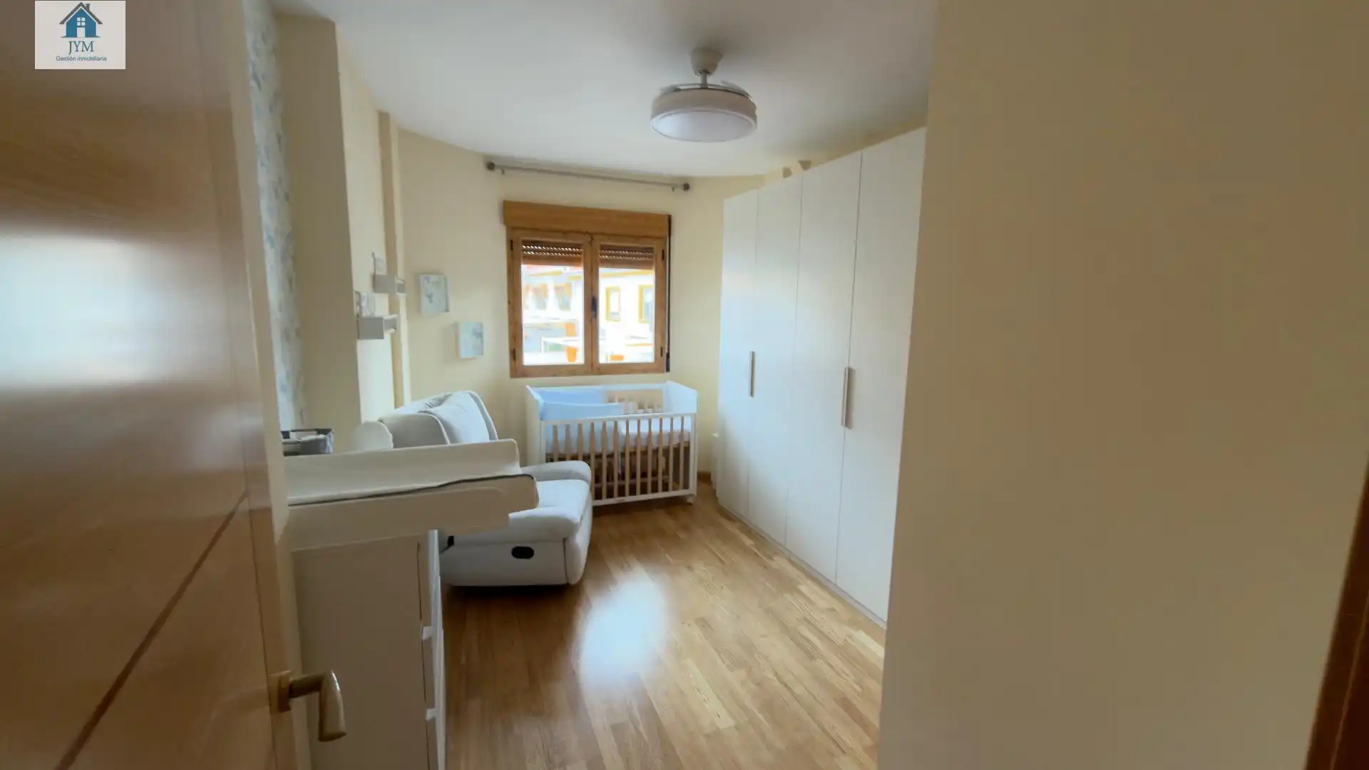 Habitación de Casa o chalet en venta en Cájar con Aire acondicionado, Calefacción y Jardín privado