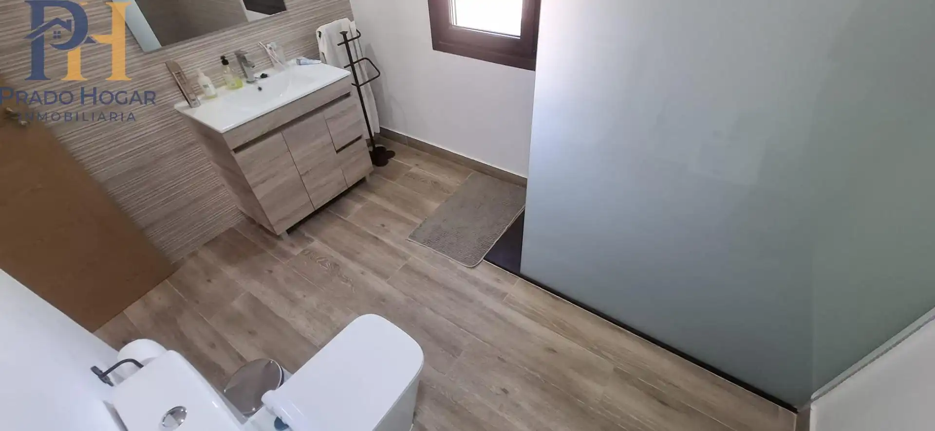 Houses for sale in Calle Calle Moscatel, Pepino