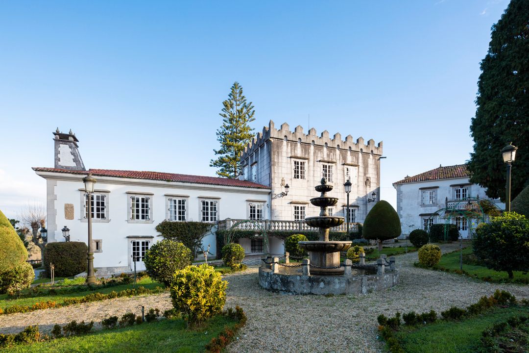 Exterior view of House or chalet for sale in Bergondo  with Heating, Private garden and Balcony