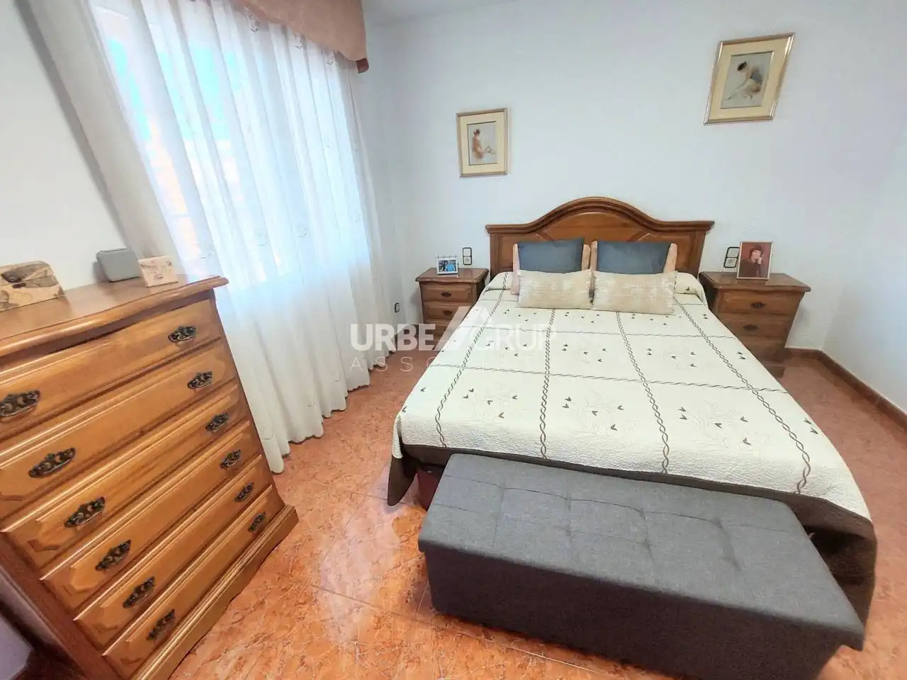 Habitación de Casa o chalet en venta en Olesa de Montserrat con Aire acondicionado, Calefacción y Jardín privado