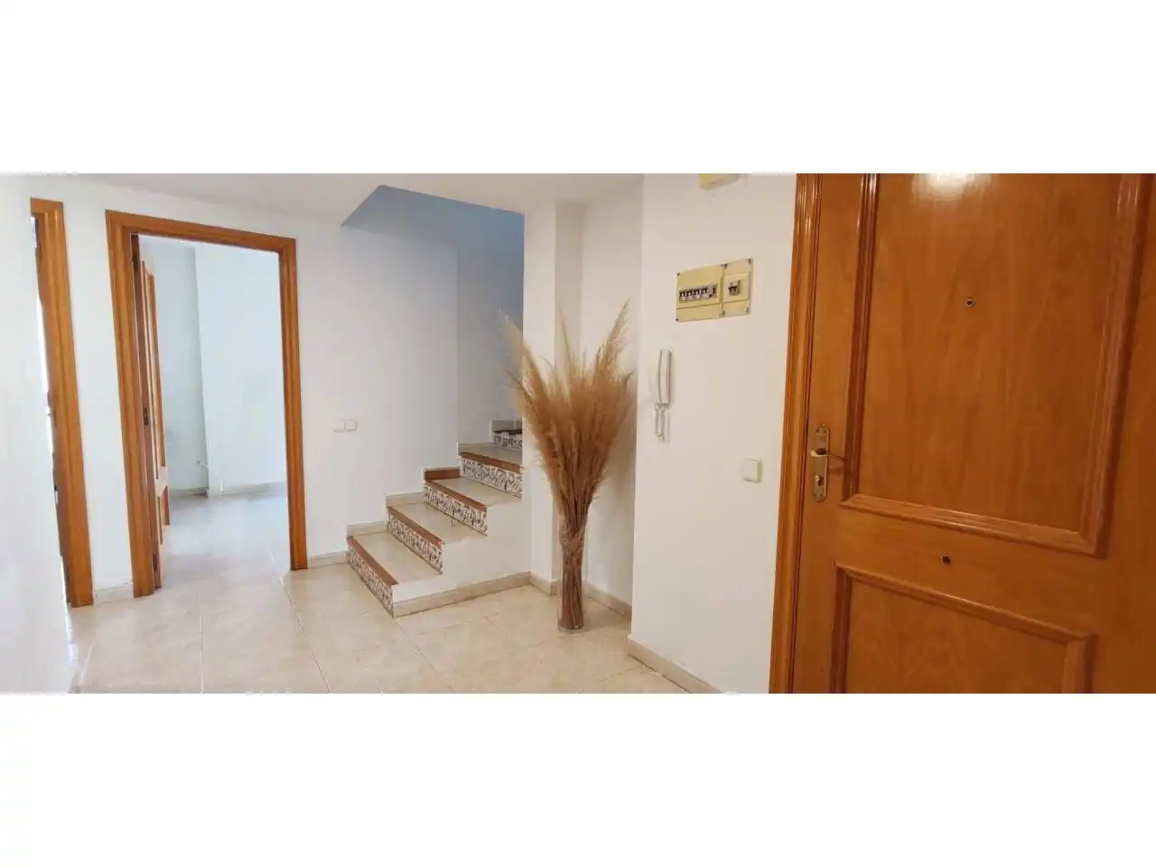 Maisonette zum Verkauf in Girona mit Heizung, Parkett und Balkon
