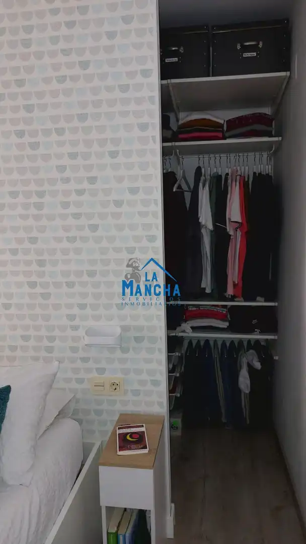 Piso en venta en Albacete con Aire acondicionado, Calefacción y Balcón