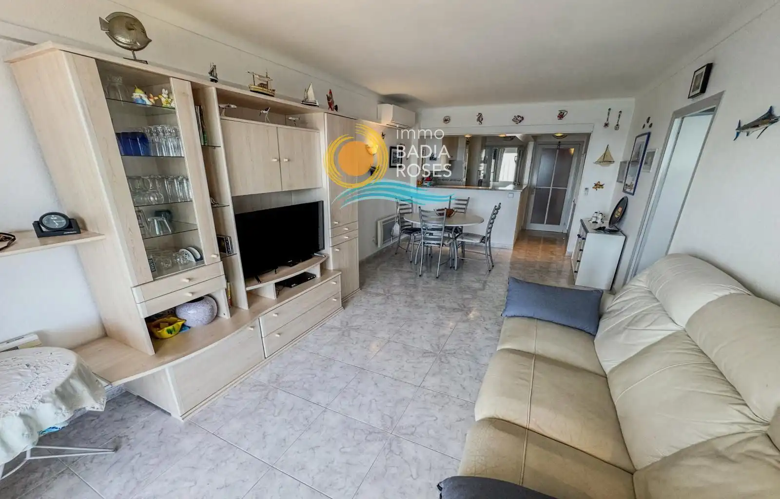 Sala de estar de Piso en venta en Roses con Aire acondicionado, Calefacción y Terraza