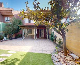Garden of Single-family semi-detached for sale in Azuqueca de Henares  with Air Conditioner, Heating and Private garden
