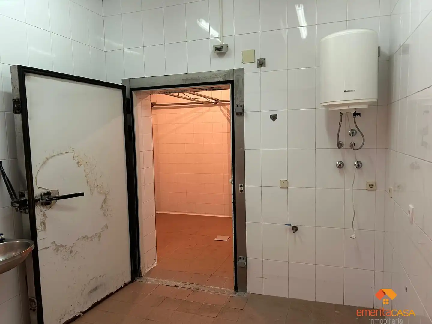 Commercial properties for sale in Sur