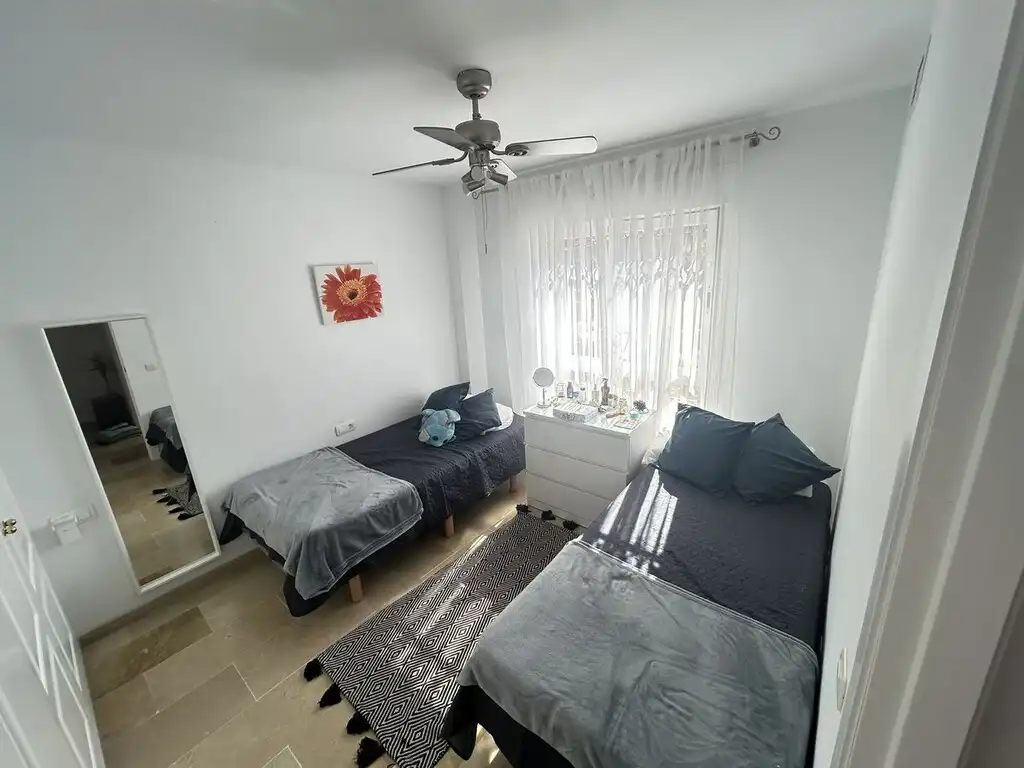 Schlafzimmer von Erdgeschoss zum Verkauf in Calahonda 