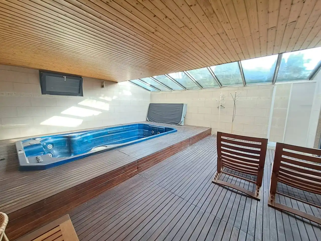Piscina de Casa adosada en venta en Castrillo del Val con Calefacción, Jardín privado y Parquet