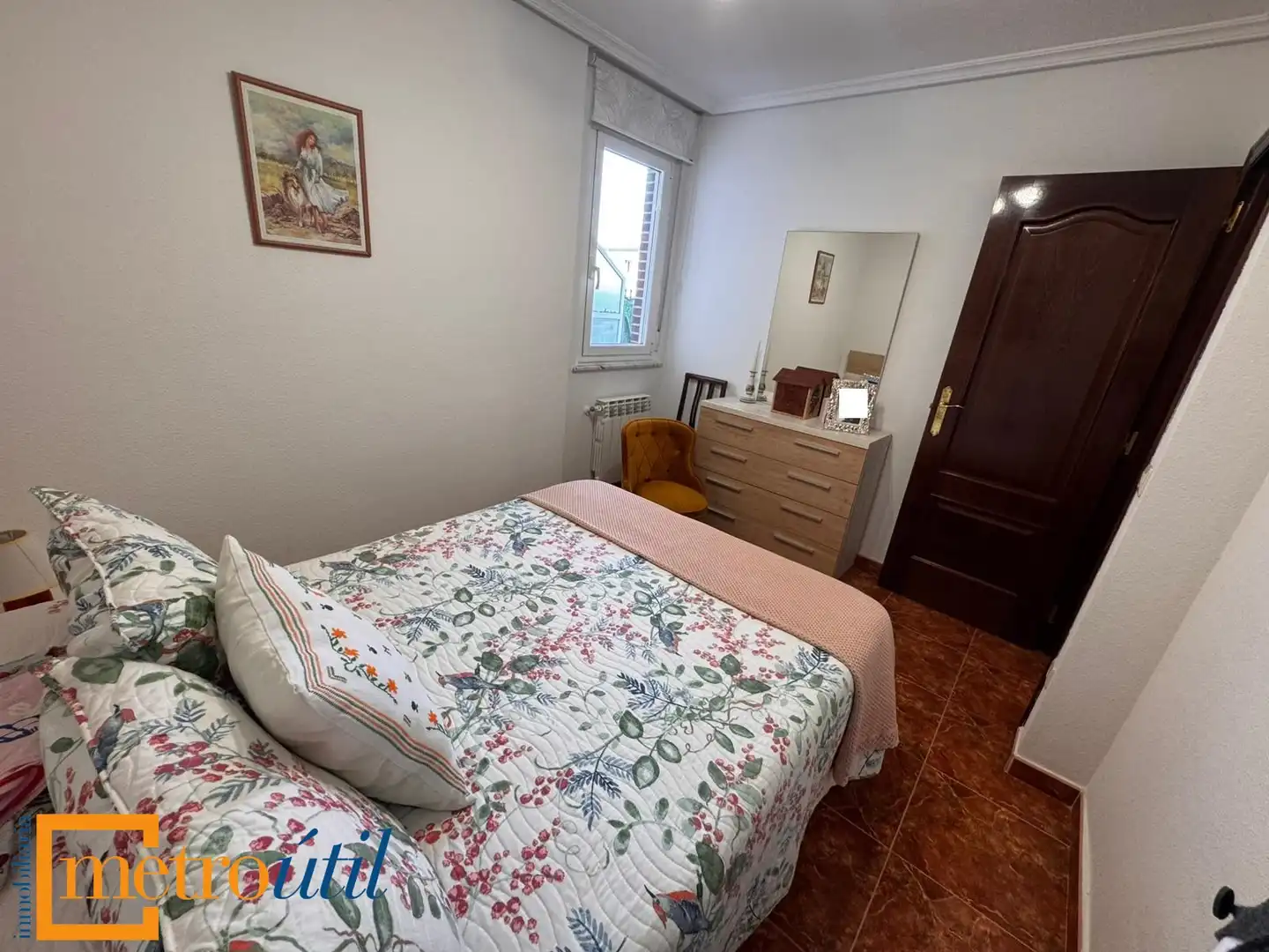 Dormitori de Casa o xalet en venda en Mozárbez amb Calefacció, Jardí privat i Parquet