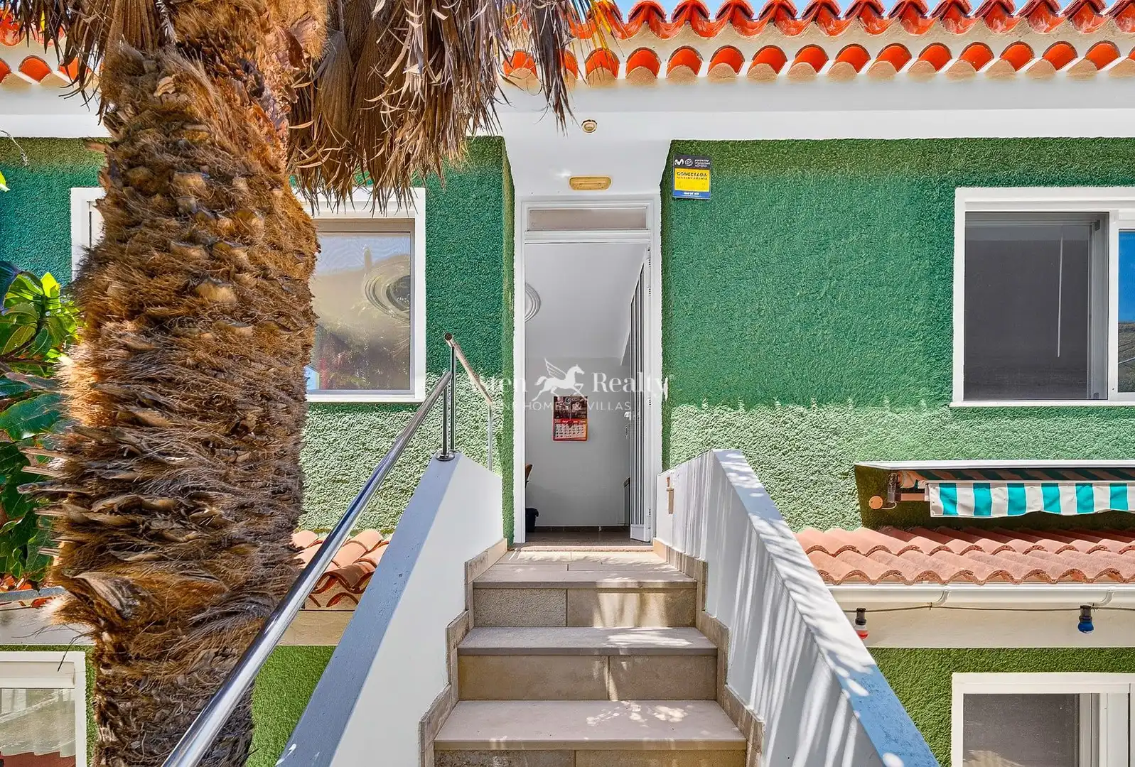 Vista exterior de Casa o chalet en venta en San Cristóbal de la Laguna con Terraza, Trastero y Piscina