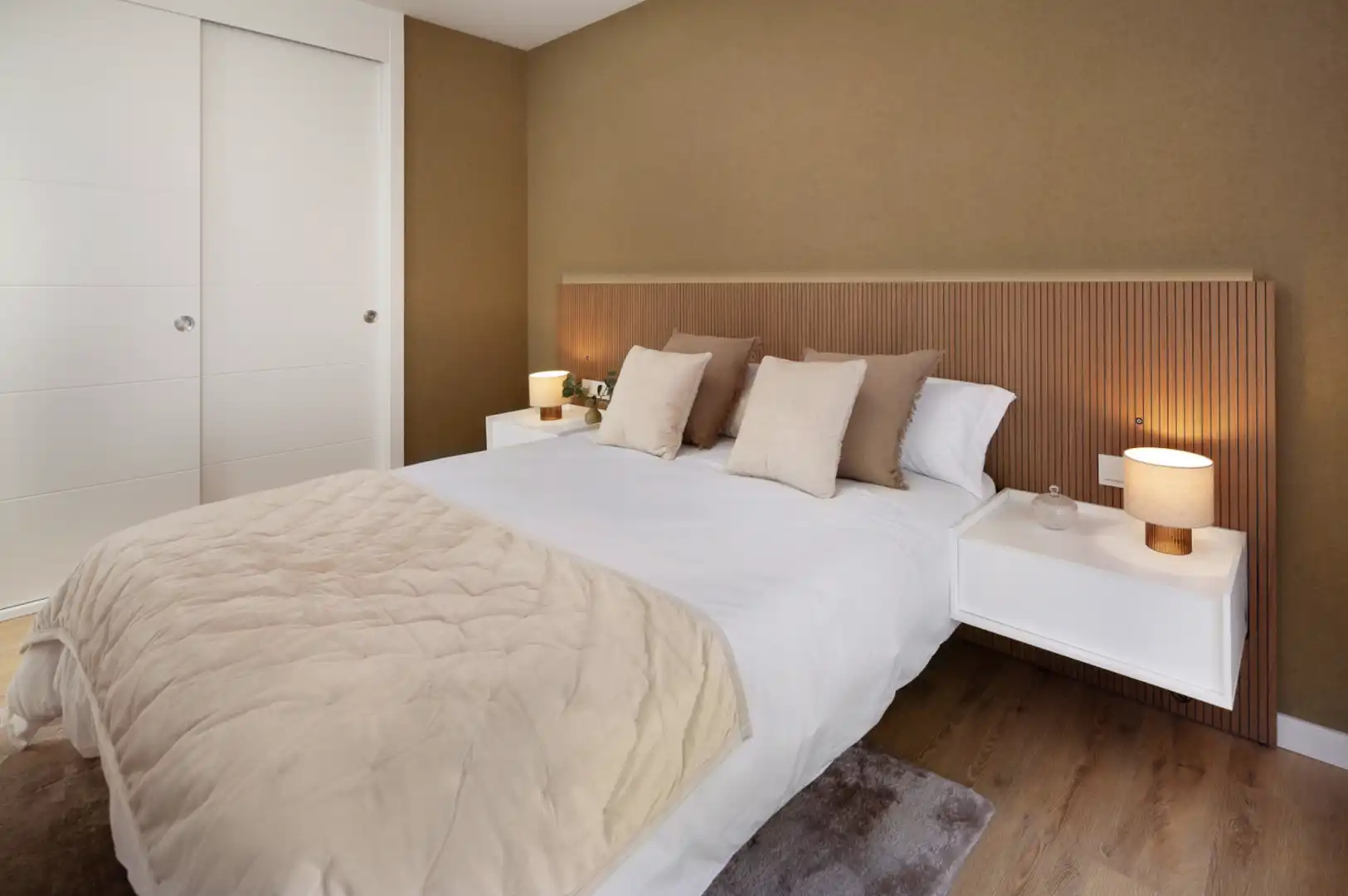 Apartamento con piscina en venta en Estepona Pueblo, imagen 12