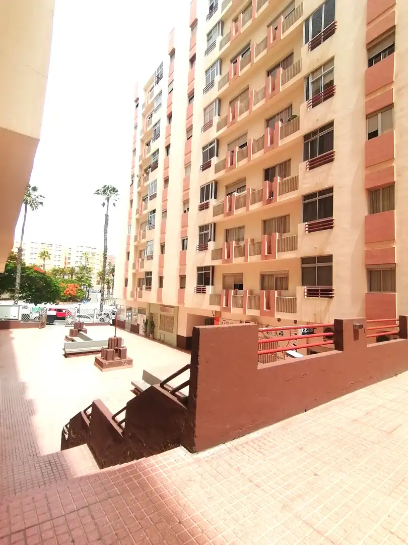 Exterior view of Commercial properties for sale in Las Palmas de Gran Canaria  with Furnished